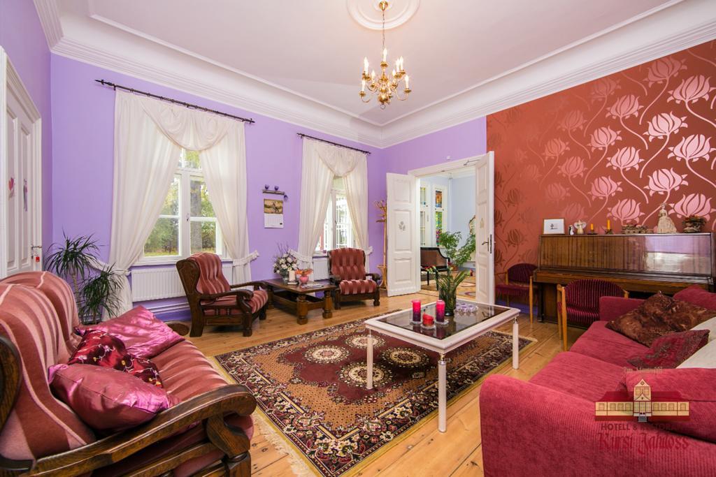 فندق Puurmaniفي  Kursi Hunting Manor الغرفة الصورة